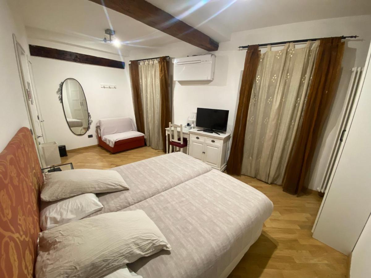 B&B And Home La Piazzetta Della Pioggia Болоня Екстериор снимка