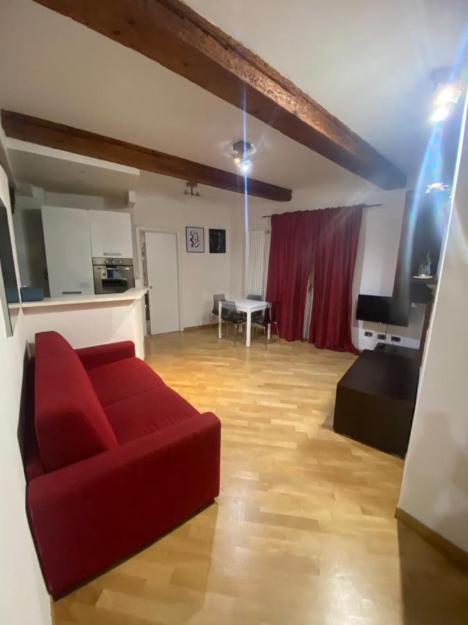 B&B And Home La Piazzetta Della Pioggia Болоня Екстериор снимка