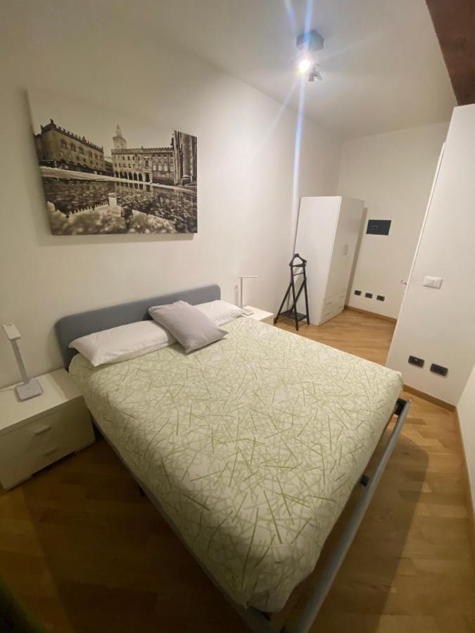 B&B And Home La Piazzetta Della Pioggia Болоня Екстериор снимка