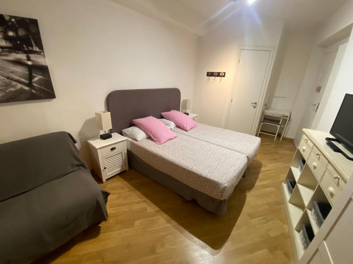 B&B And Home La Piazzetta Della Pioggia Болоня Екстериор снимка